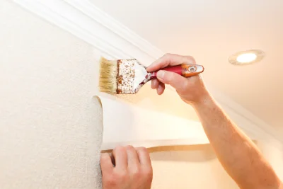 Pose de papier peint à Quittebeuf — revêtements muraux et toiles de verre
